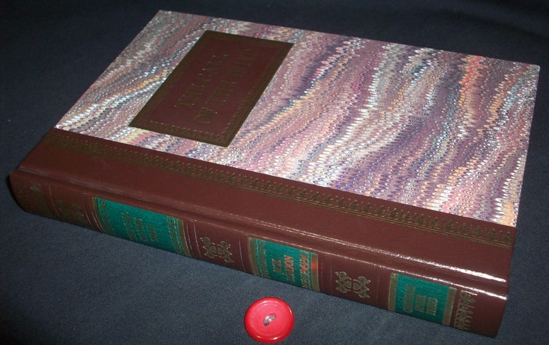 The Call of the Wild ; The Men of Forty-Mile ; In a Far Country ; The Marriage of Lit-lit ; Bâtard